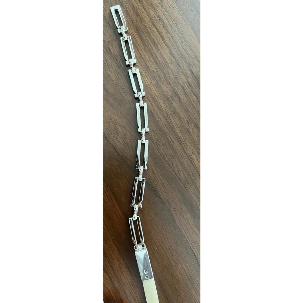 Ferragamo Luxury Leather Silver Chain Link Belt Ivory Pearlized Skinny S Italy